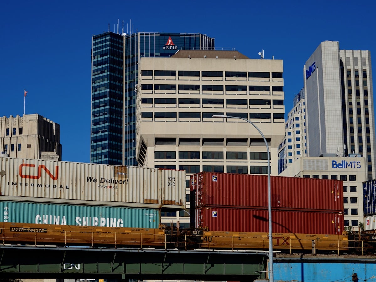 What to Look for When Choosing Winnipeg shipping companies