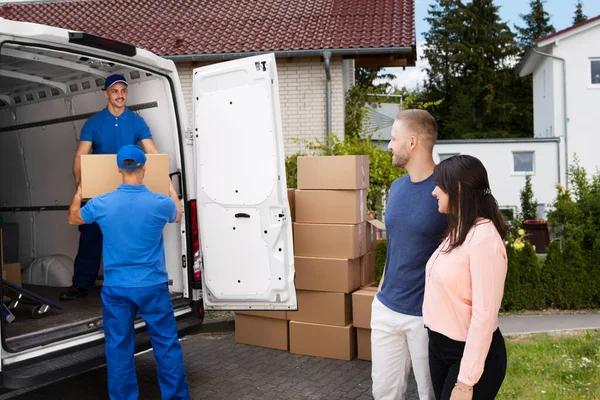 How Professional Movers Make Commercial Relocation Easy