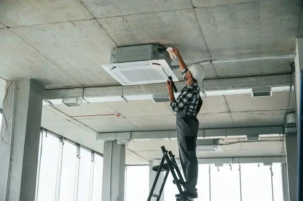 The Benefits of Scheduling Air Conditioning Repair Services Before Summer