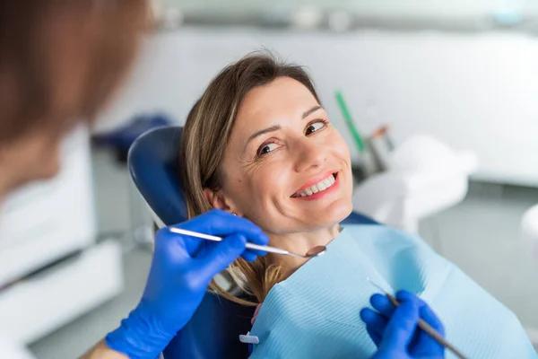 Essential Tips for Choosing a Safe and Effective Teeth Whitening Option
